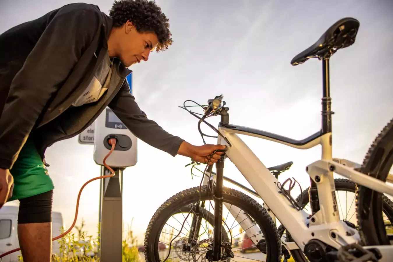 Recharge d'un vélo électrique