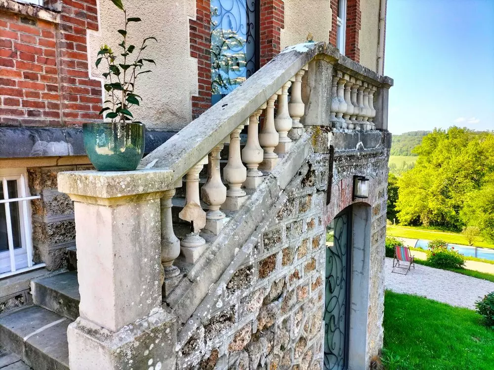 Slide image