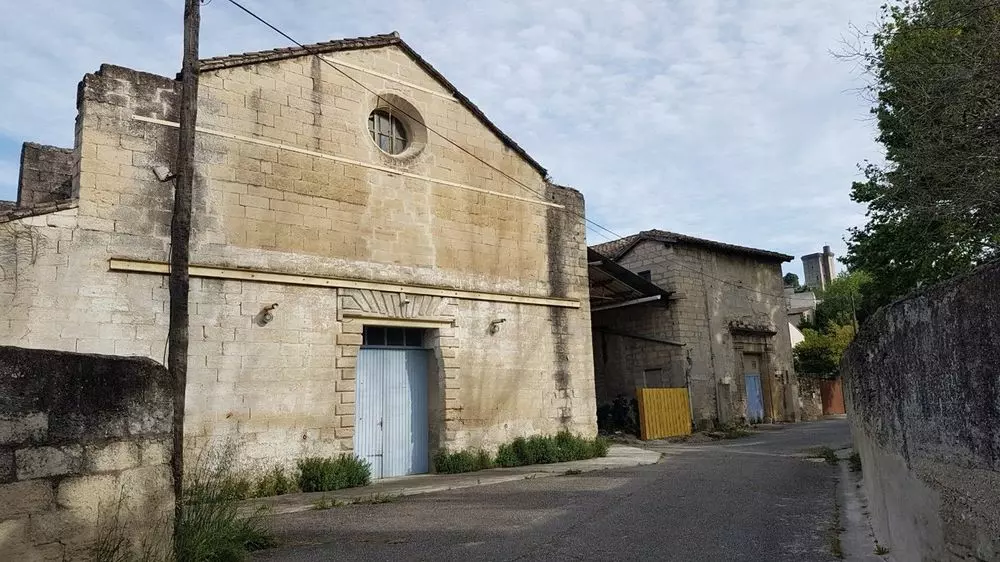Slide image