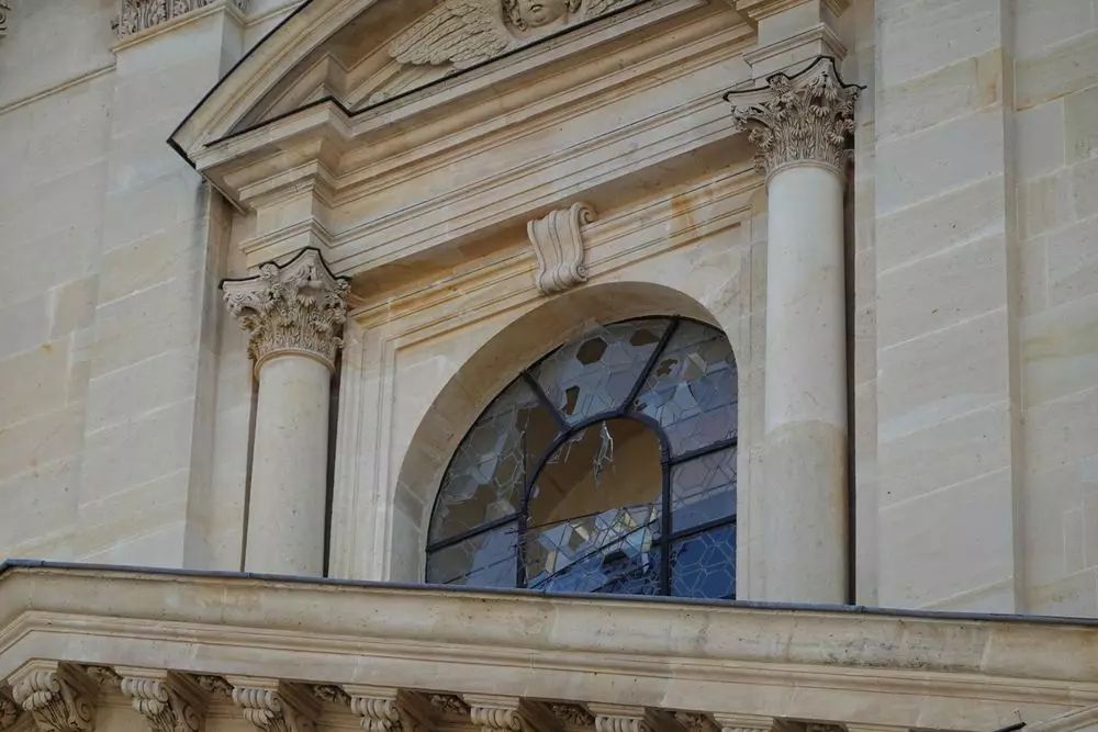 Slide image