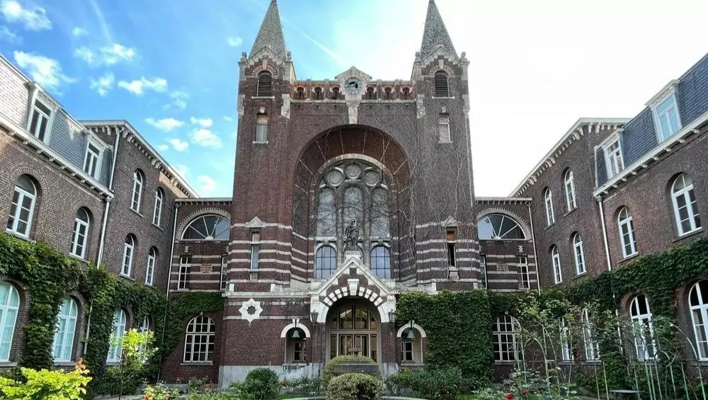 Slide image