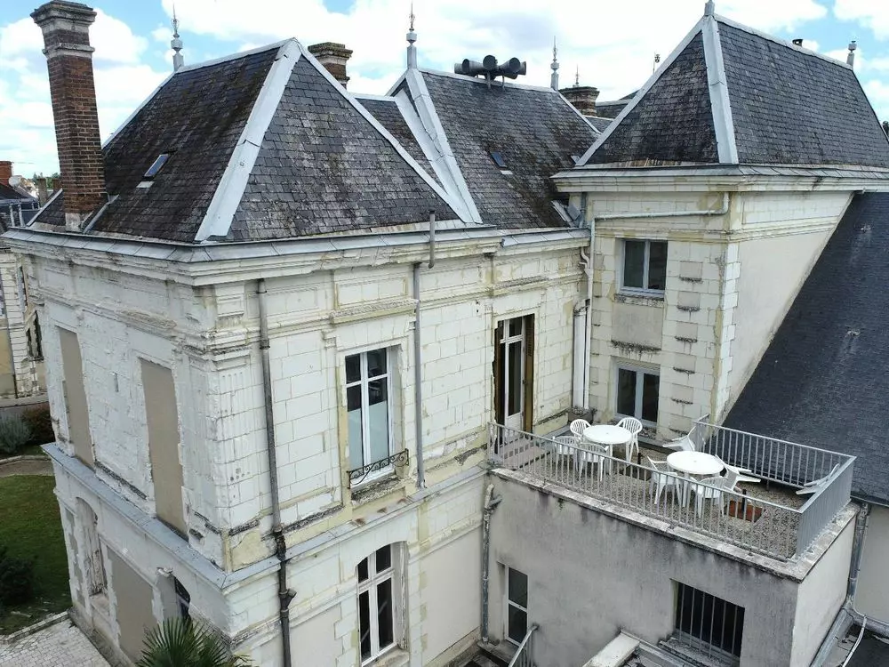 Slide image