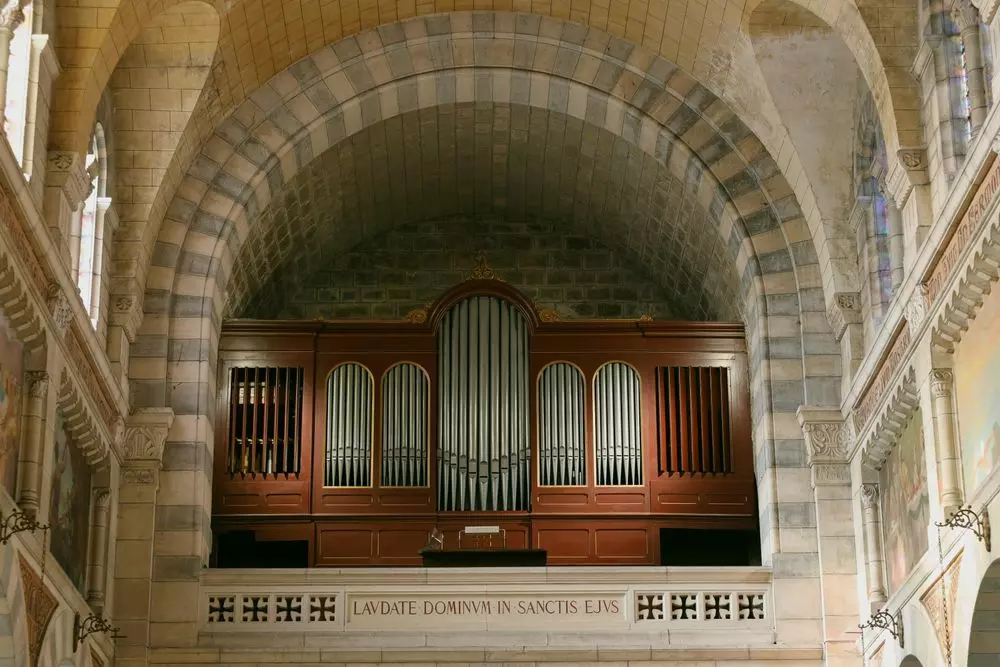 Slide image
