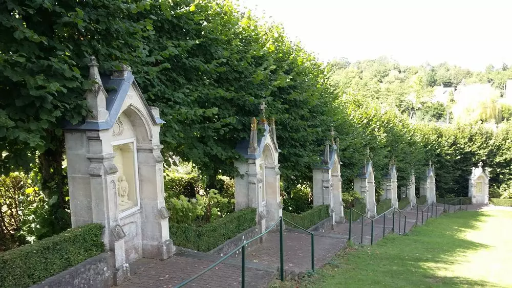 Slide image