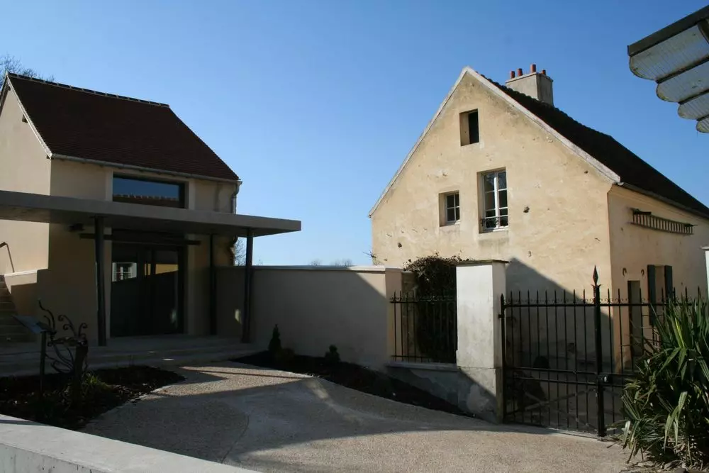 Slide image