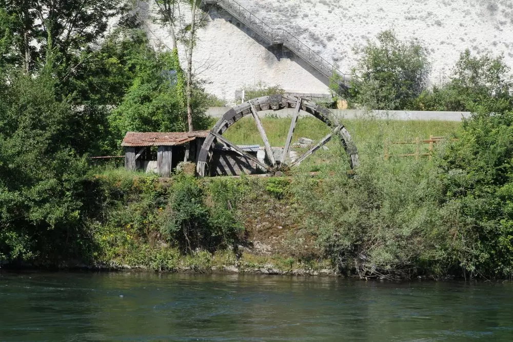 Slide image