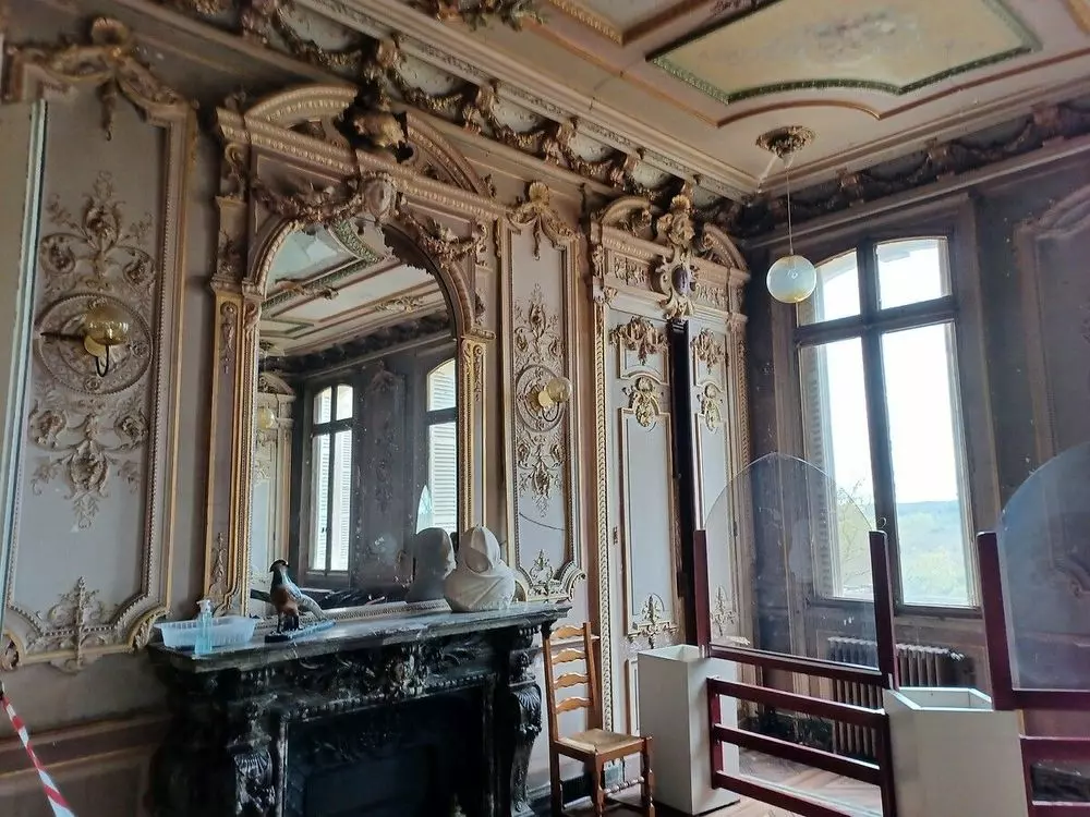 Slide image