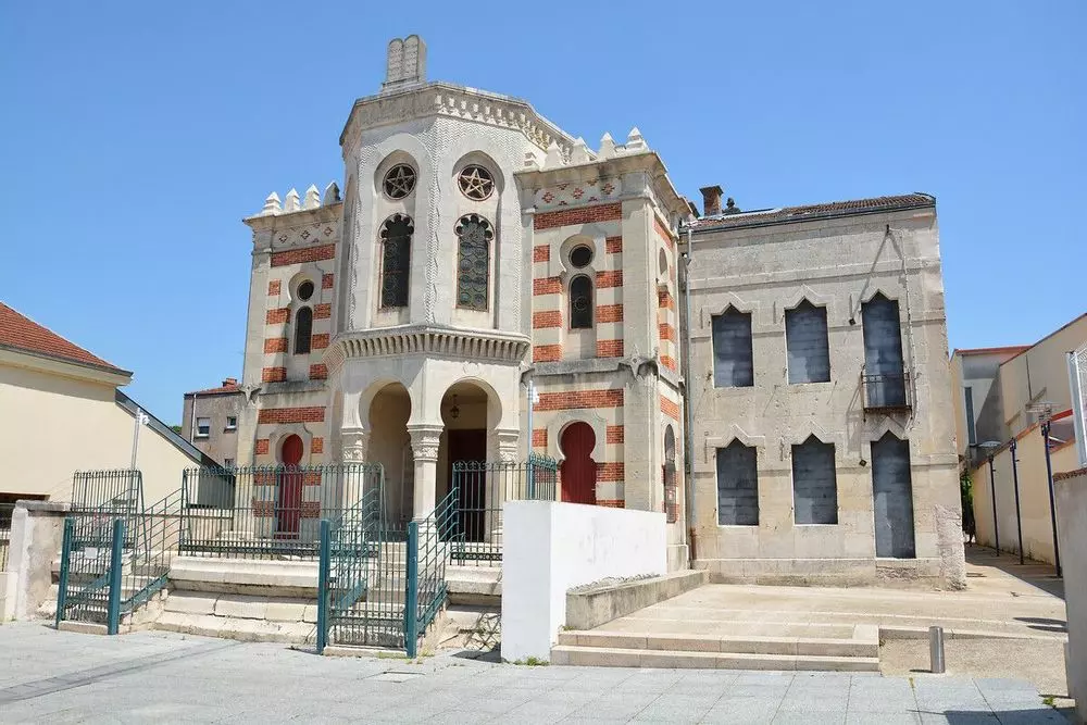 Slide image