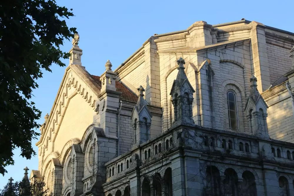 Slide image