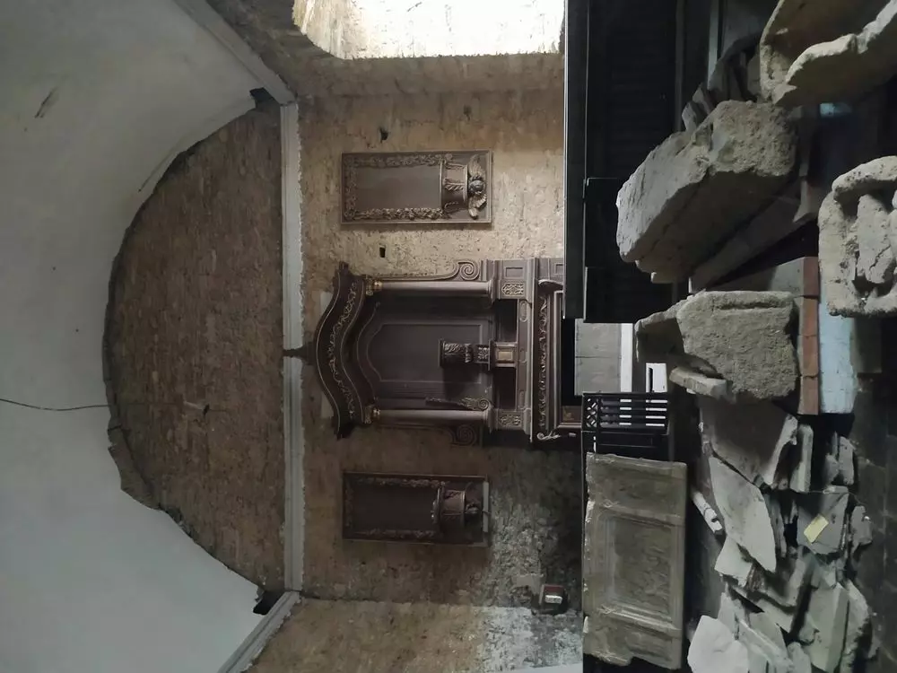 Slide image