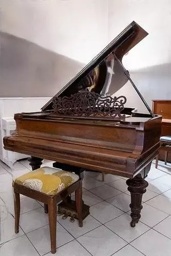 Slide image