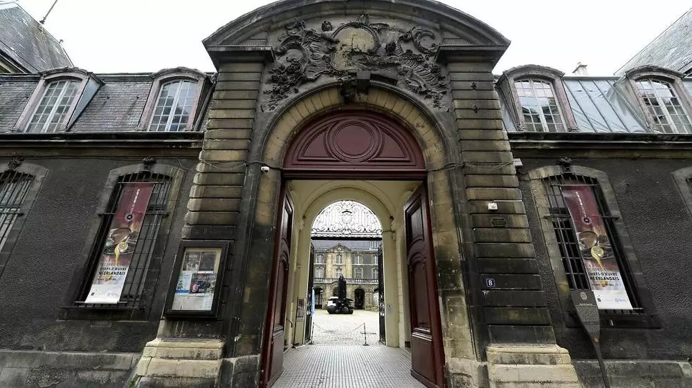 Slide image