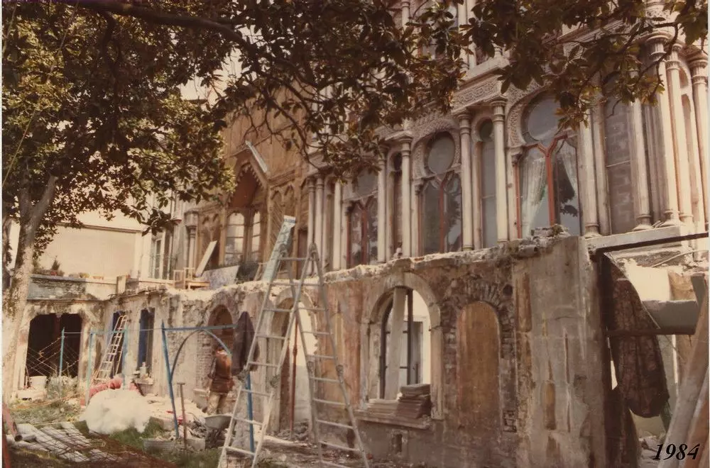 Slide image