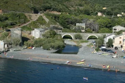 Reconstruire le pont génois du XVe siècle à Olmeta di Capocorso