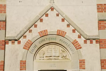 Réhabiliter l'ancien temple protestant à Sainte-Dode