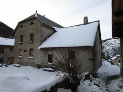 Réhabiliter le bâtiment remarquable à Villar d’Arène