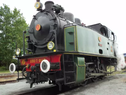 Remettre en état la locomotive Hannibal à Saint-Laurent-sur-Sèvre