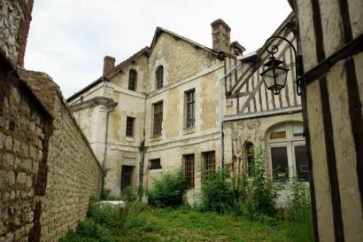 Restaurer l'ancien bailliage à Pont-de-l'Arche