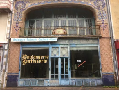 Restaurer l'ancienne pâtisserie Maison Rozier à La Bourboule
