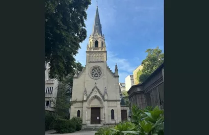 Restaurer l'étanchéité des toitures et corniches de l'église luthérienne Saint-Jean à Paris