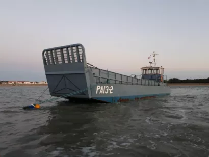 Restaurer la barge de débarquement à Noirmoutier-en-l'Ile