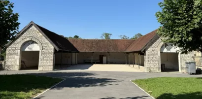 Restaurer la halle aux poulets à Bellevesvre