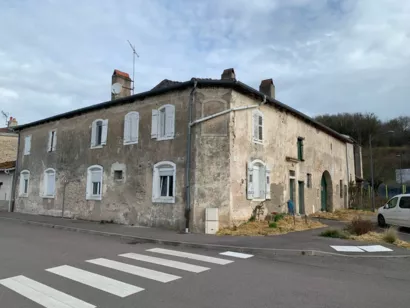 Restaurer la maison communale à Velle-sur-Moselle