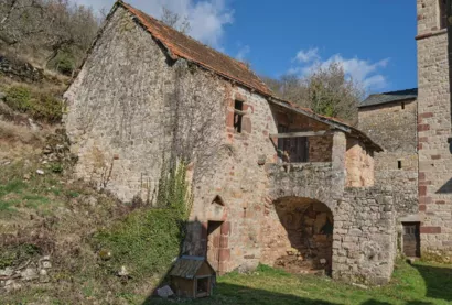 Restaurer la maison rurale à Cayssac à La Loubière