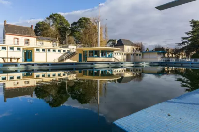 Restaurer la piscine Alexandre Braud à Vallons-de-l'Erdre
