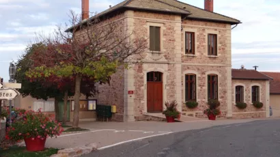 Restaurer la toiture de la mairie-école de Pruzilly
