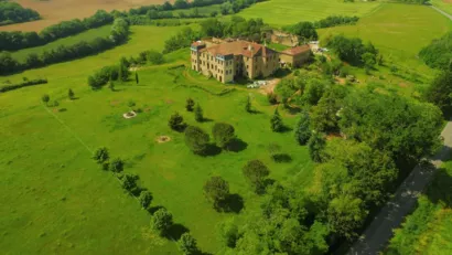 Restaurer la tour du château de Belmont