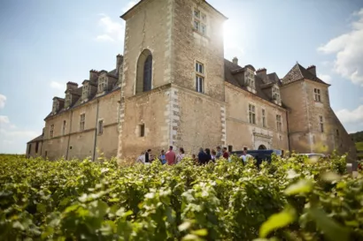 Restaurer la tour nord-est du Château du Clos de Vougeot