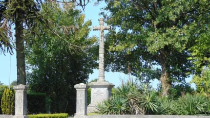 Restaurer le calvaire Hurtrelle à Le Pertre