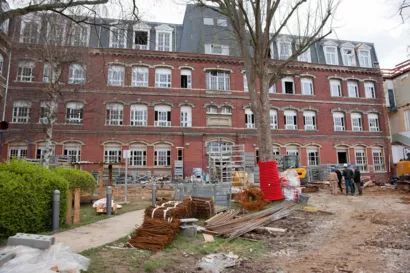 Restaurer le campus de l'Institut Catholique de Paris à Rouen