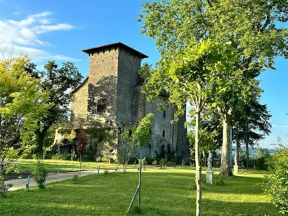 Restaurer le château à Charmes-sur-l'Herbasse