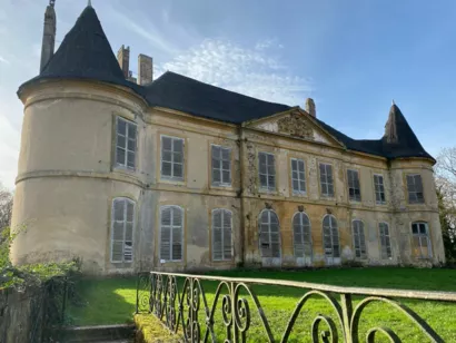 Restaurer le château de Hombourg-Budange
