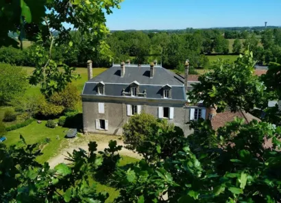 Restaurer le château de la Bressaire à Foussais-Payré