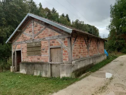 Restaurer le lavoir à Plaines-Saint-Lange