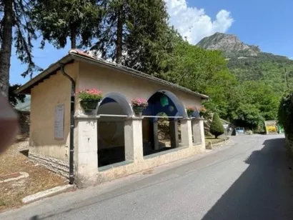 Restaurer le lavoir Saint-Roch à Tende