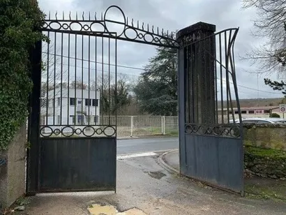 Restaurer le portail d’entrée de l’Allée du Parc du château à Richardménil