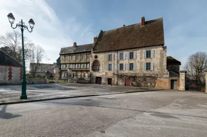 Restaurer le Vieux-Château à Neubourg