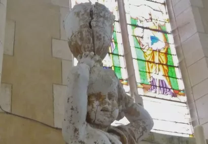 Restaurer les statues angéliques de l’église saint Nicolas à Yrouerre
