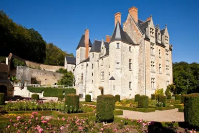 Restaurer les terrasses du château de Courtanvaux à Bessé-sur-Braye